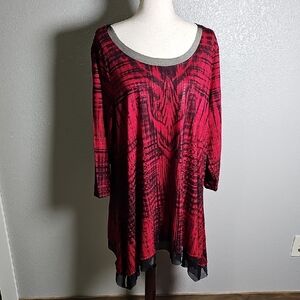 One World Stretchy Red Abstract Print with Chiffon Neck and Hem Top Size 2xl